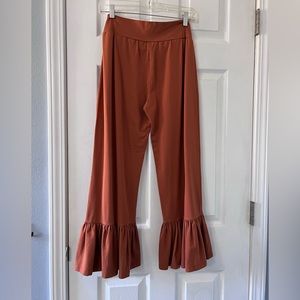 Matilda Jane Big Ruffle pant gingerbread in color